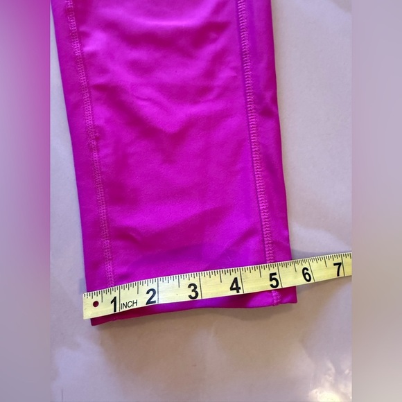 Athleta Womens Dobby Be Free Knicker Capri Leggings 54023 hot Pink Stretch M - Picture 11 of 16